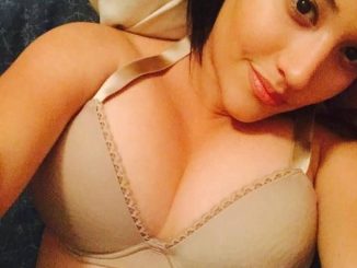 sexy nri girl pussy and tits show selfies 001