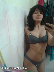 sweet indian teen nude photos leaked nidhi 007