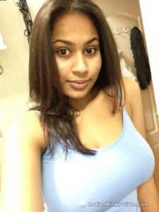 indian big tits teacher nude selfies leaked 001