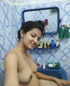 jaipur muslim indian college girl nude selfies 001