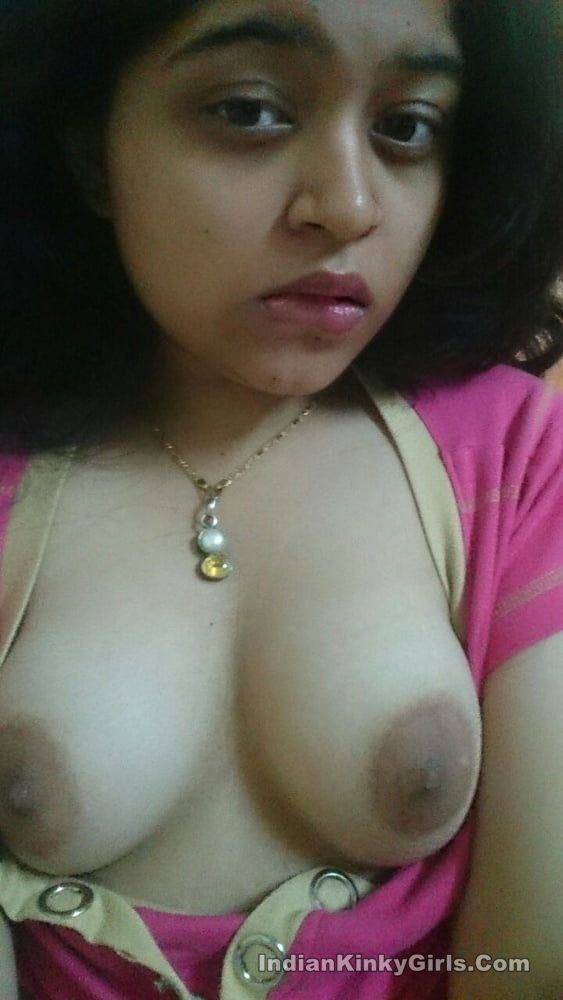 Naked 18 Year Old Indian - 18 Year Old Indian Teen Nude Selfies Leaked | Indian Nude Girls