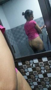 cheating punjabi wife leaked nude selfies 005