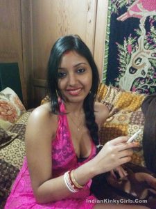 indian wife nude affair photos with blowjob