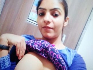 topless indian girl leaked photos from whatsapp 002