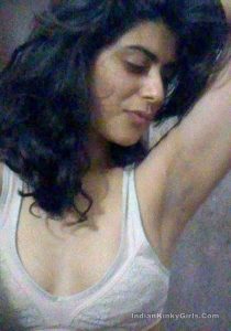 naughty bangalore college girl nude selfies leaked 002