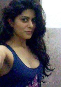 naughty bangalore college girl nude selfies leaked 005