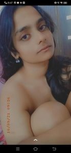 horny indian wife leaked nude selfies with big tits 001