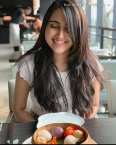 sexy bangalore nri girl leaked nude photos 001