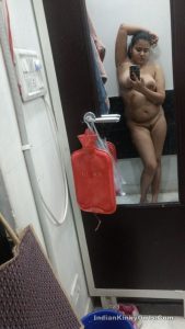 curvy indian college girl nude selfies leaked 001