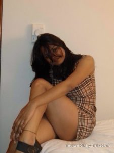 sexy indian girl naked in hotel ready for sex 003