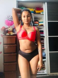 beautiful tamil wife nude leaked photos 011