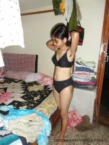 indian village lovers enjoying sex leaked photos 005