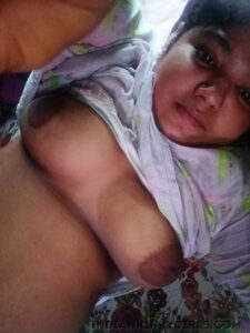 sexy mallu nurse nude selfies exposing huge tits 014