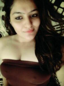 beautiful indian teen topless showing amazing tits 006