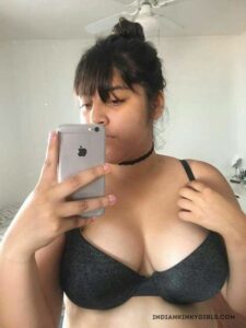 horny indian girl with big tits and ass leaked 021
