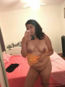 horny indian girl with big tits and ass leaked 036