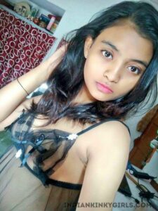 sweet indian teen revealing her lovely tits