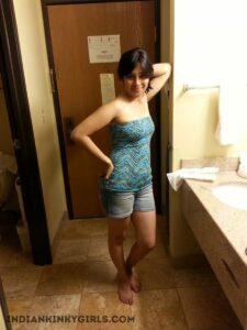 beautiful indian teen's leaked nude selfies 003