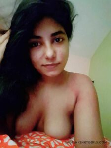 cutie indian teen from shrinagar leaked nude selfies 008