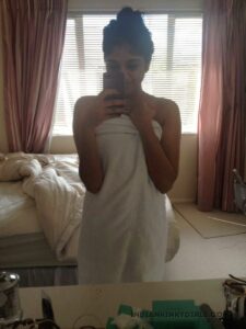 super sexy indian nri girl ke leaked nude selfies 001