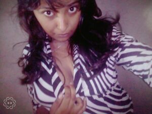 horny mallu college girl nude selfies 010