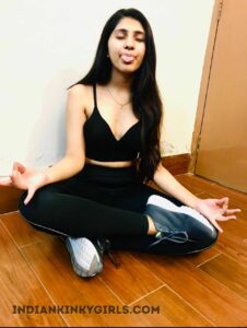 naughty indian teen sameera's nude snapchat selfies 003