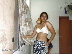 horny indian girl nude ready for fucking 007