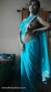 horny village girl posing nude showing ass and tits