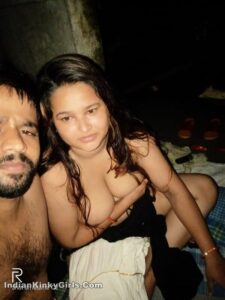 sucking big boobs of chubby indian girlfriend