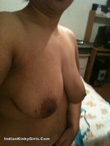 big tits punjabi girl topless photos leaked 003
