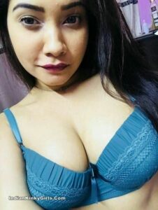 hot and cute indian teen nude selfies leaked 010