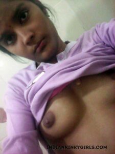 horny slender tamil girl nude selfies