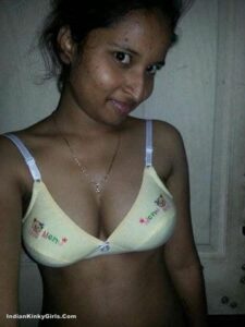 naughty desi village girl leaked nudes 003