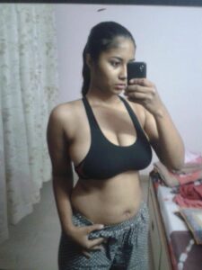 naughty indian girl naked big tits selfies 003