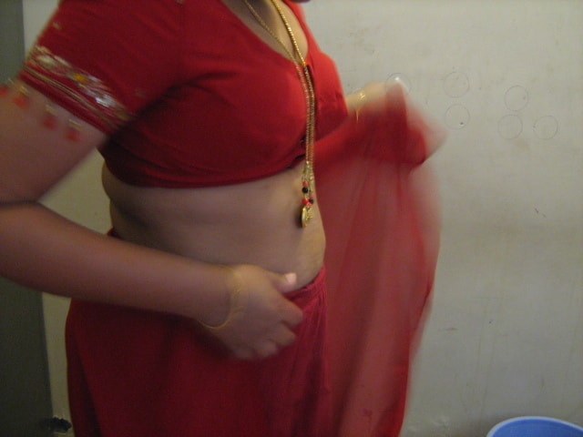 Friend's hot mom undraping red saree
