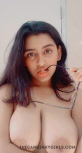 amazing size boobs of beautiful nude girl 012