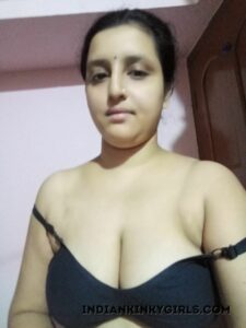 busty bangla milf showing her huge boobs 007
