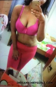 sexy indian girl from delhi nude selfies 003