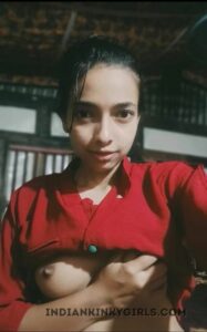 zomato delivery girl show off her boobs leaked 009