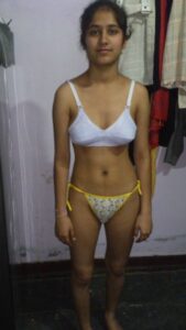 indian college girl namita nude topless selfies 003