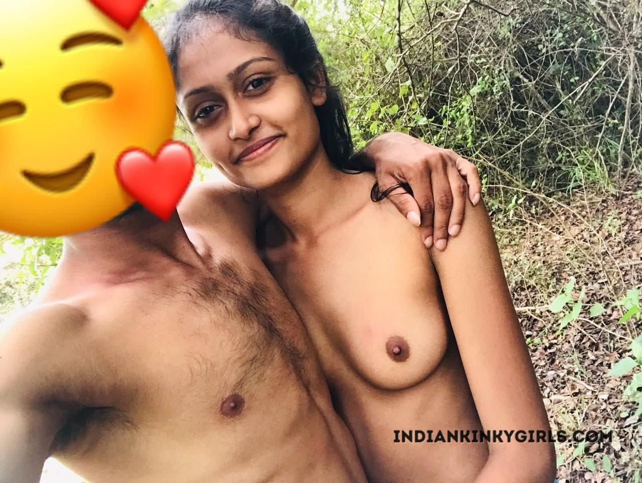 Kanpur Girl Nude With Boyfriend Xxx Photos Indian Nude Girls