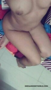kolkata college girl nude show her tight boobs 018