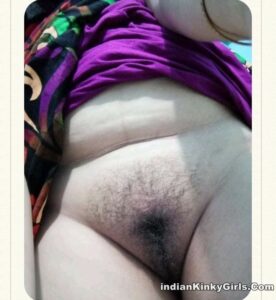 busty marathi girl nude selfies 005