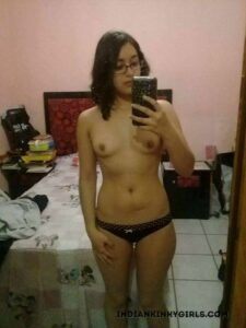 gorgeous indian teenage girlfriend nude selfies 012