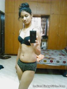 nagpur village college girl nude selfies 009