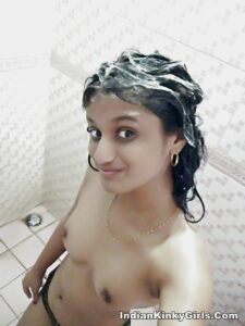 nagpur village college girl nude selfies 010