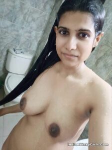 horny indian girl taking hot nude selfies 011