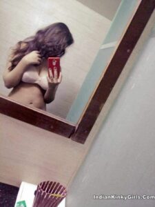 sexy desi girl topless big tits selfies 007
