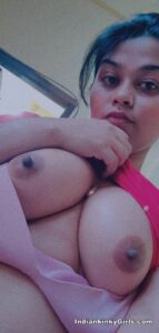 desi hot girlfriend expose amazing tits and ass 011