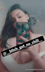 punjabi girl with huge boobs nude selfies 015